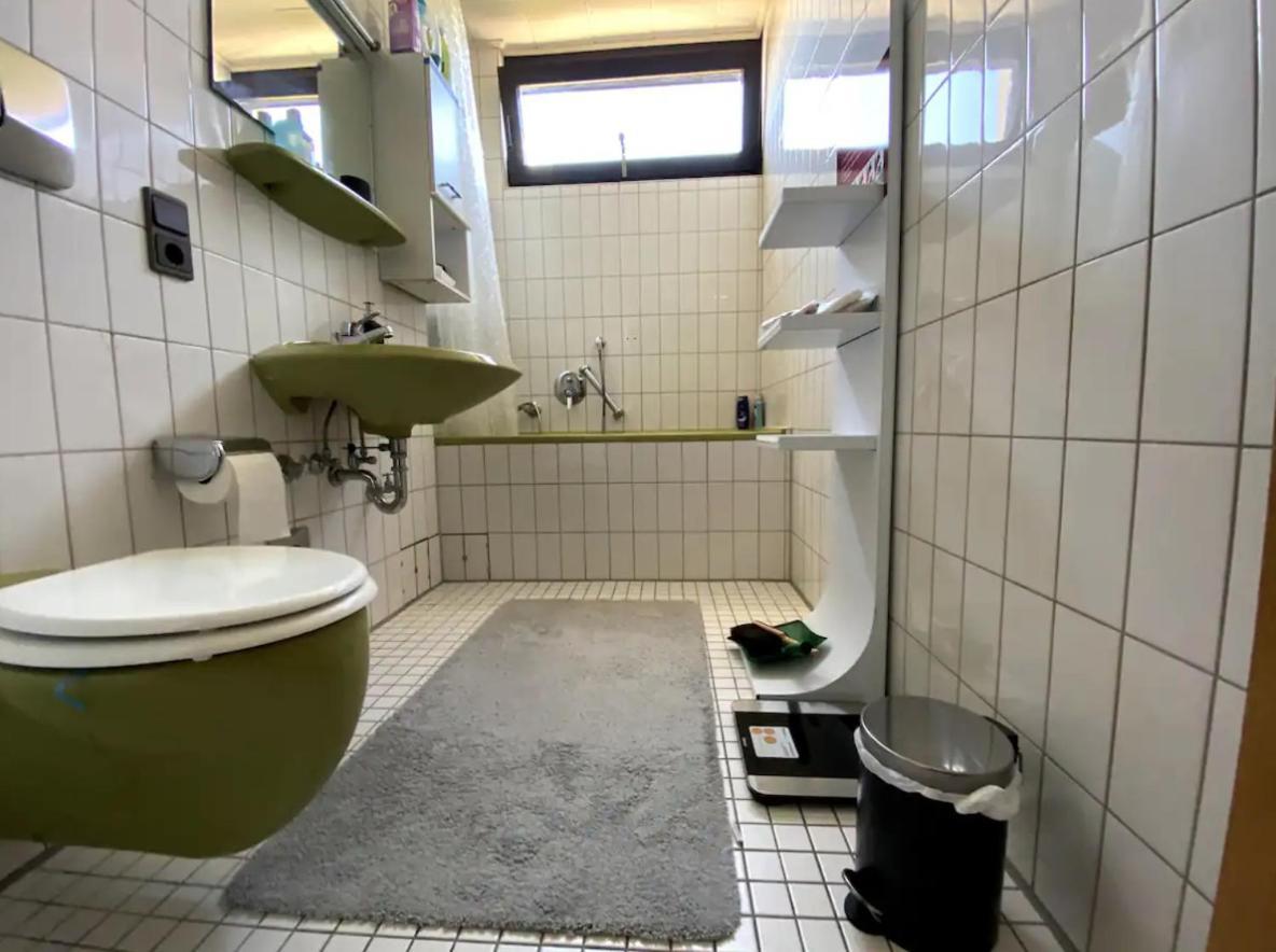 Budget Suite Mit Balkon - Privatzimmer In Wohnung - Netflix & Minibar Inklusive Кобленц Екстер'єр фото